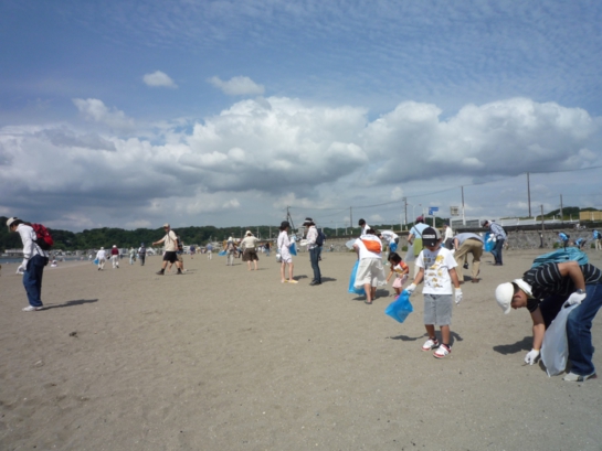 こんどの日曜（5/24）は朝っぱらから茅ヶ崎サザンビーチでゴミ拾いをしよう！